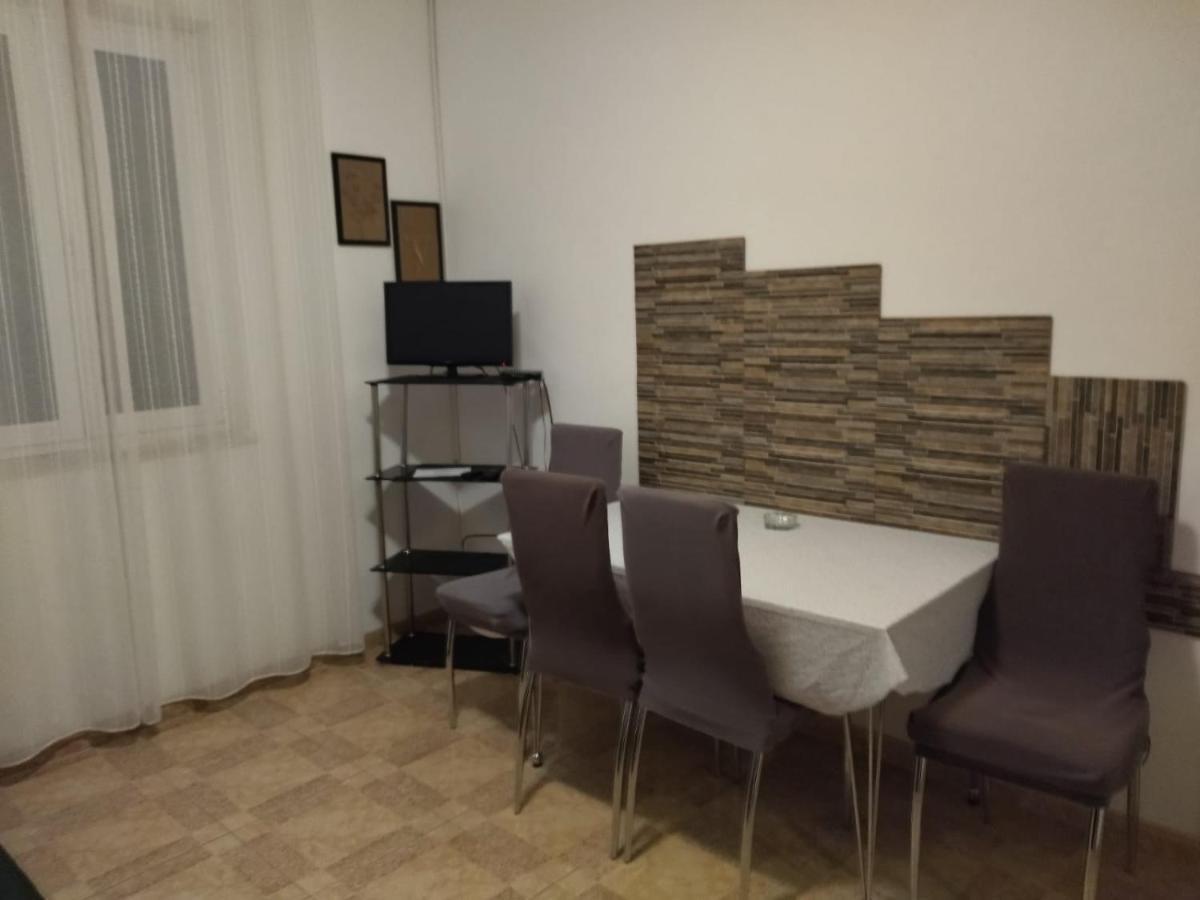 Apartments Maja I Mate Sućuraj Exteriör bild